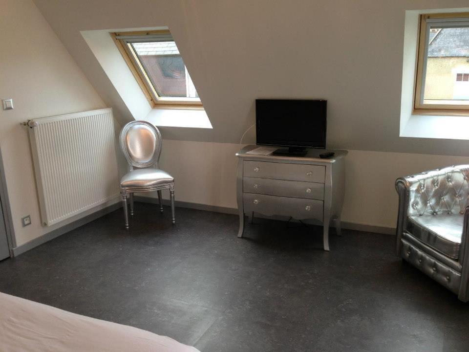 Chambres D'Hotes Saint Hubert Saunay Bagian luar foto