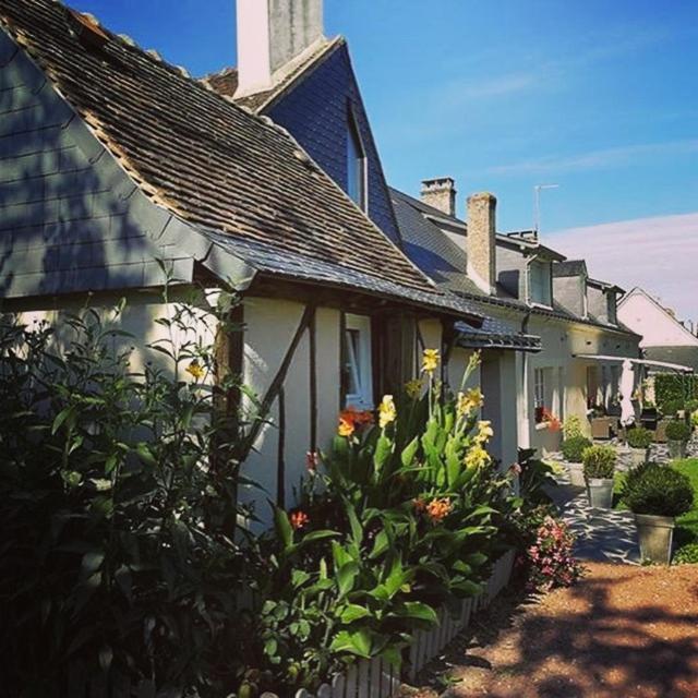 Chambres D'Hotes Saint Hubert Saunay Bagian luar foto