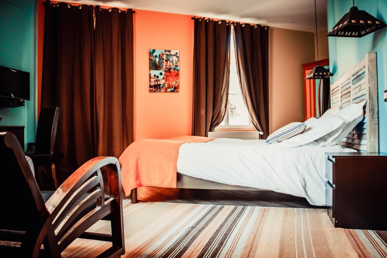 Chambres D'Hotes Saint Hubert Saunay Bagian luar foto